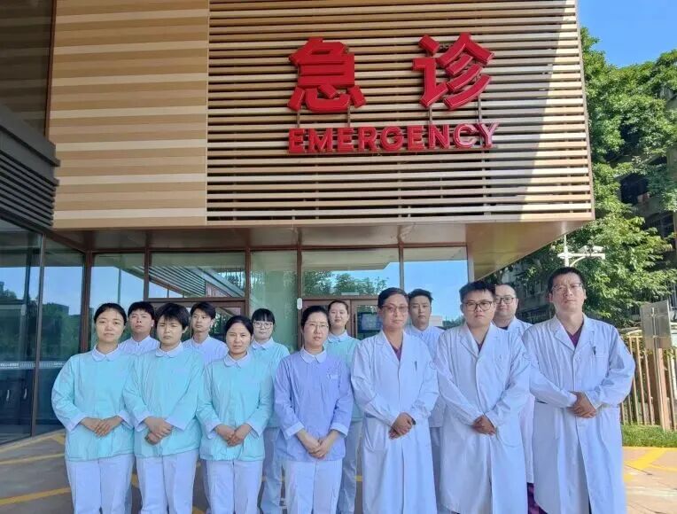 成都空港亚心心脏病医院急诊科： 筑牢心血管急救“第一道防线”